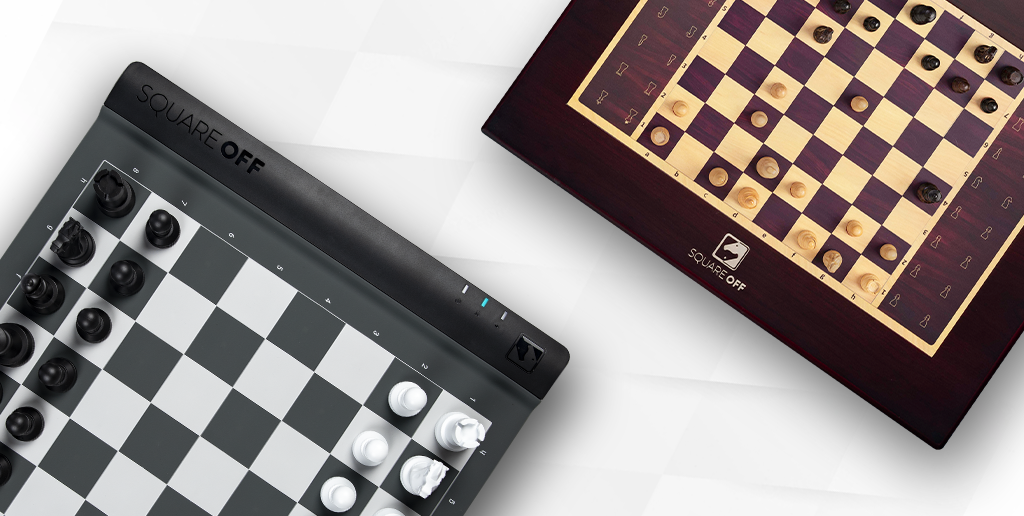 Grand kingdom chess set